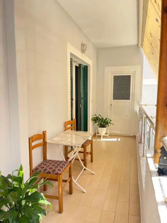 Seaside Escape Apartments Sarandë